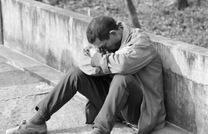 স্বাস্থ্য নিঘুণীয়া হৈ থাকে মানে মানুহে তাক বস্তু যেন নেদেখে —ভাৱ সম্প্ৰসাৰণ স্বাস্থ্য নিঘুণীয়া হৈ থাকে মানে মানুহে তাক বস্তু যেন নেদেখে