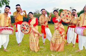 আধুনিকতা আৰু বিহু । Modernity in Bihu আধুনিকতা আৰু বিহু । Modernity in Bihu